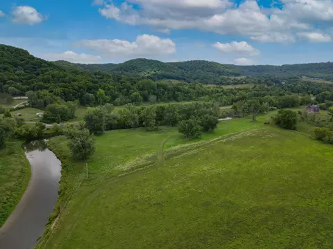 s4600 Rusch Lane, La Farge, WI 54639