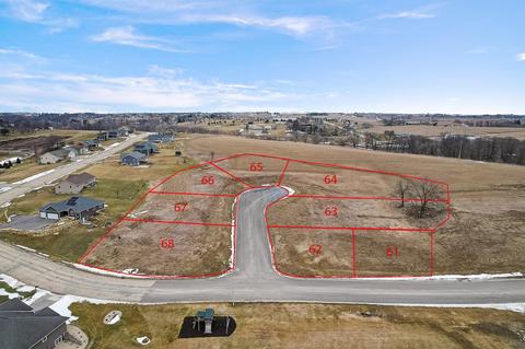 67 Diamond Oaks Drive, Dodgeville, WI 53533