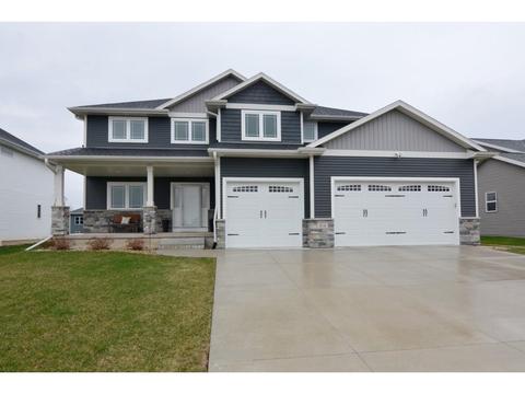 818 Sumac St, Oregon, WI 53575 photo 1