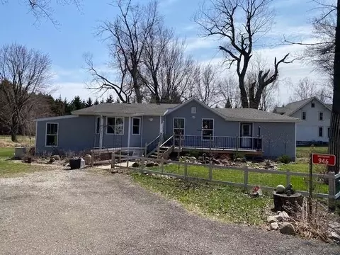 946 Rush Lake Loop Rd, Ripon, WI 54971 photo 1