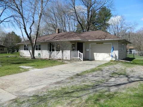 505 Crestview Dr, Waterloo, WI 53594 photo 1