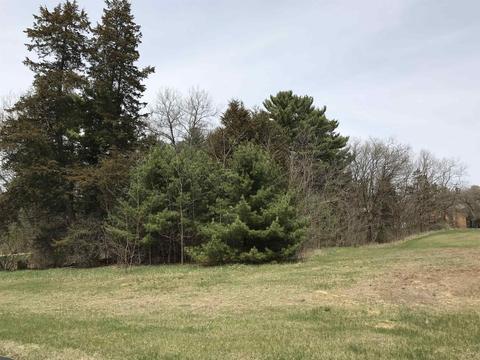 L7 Grand Pines Circle, Wisconsin Dells, WI 53965