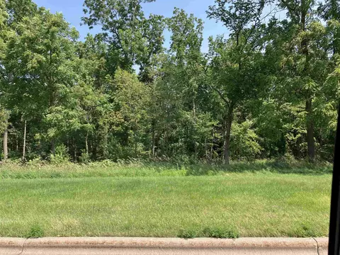 955 Newbury Dr, Lancaster, WI 53813