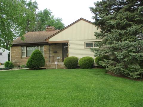 1732 Moore St, Beloit, WI 53511 photo 1