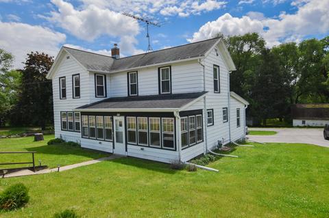 418 E Huron St, Berlin, WI 54923 photo 1