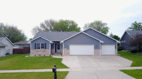 746 Red Hawk Dr, Milton, WI 53563 photo 1