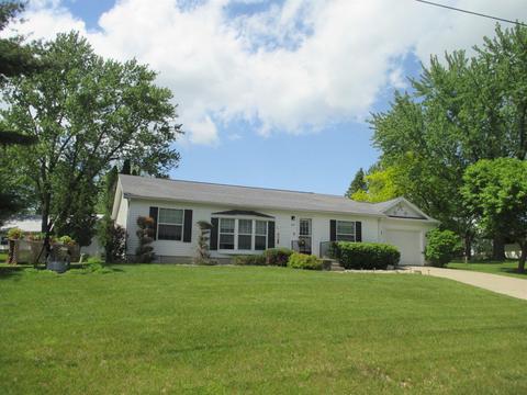 435 E Park St, Montello, WI 53949 photo 1