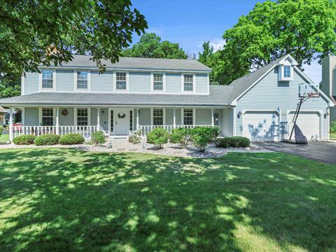 2086 Regal Oaks Ct, Beloit, WI 53511 photo 1