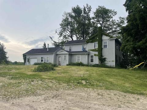 8696 Grams Rd, Ripon, WI 54971 photo 1