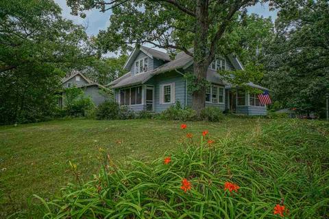 2535 S Riverside Dr, Beloit, WI 53511 photo 1