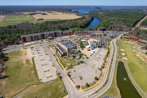 2411 River Rd #2321, Wisconsin Dells, WI 53965