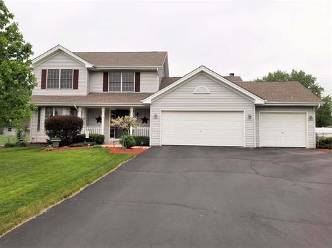 871 Erin Cir, Beloit, WI 53511 photo 1