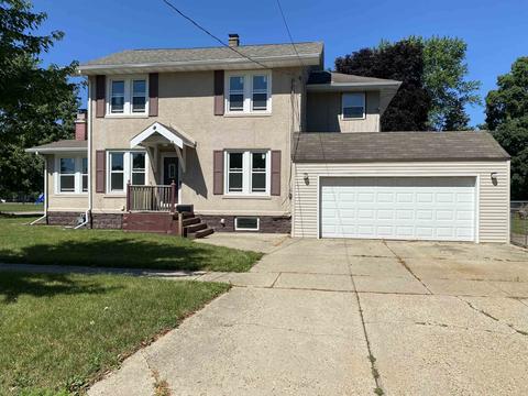 1202 Moore St, Beloit, WI 53511 photo 1