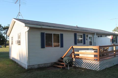 w983 West North Shore Drive #9, Montello, WI 53949