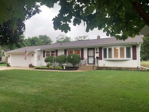 903 E 8th Ave, Brodhead, WI 53520 photo 1