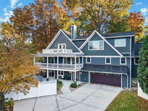 2744 Tower Rd, Mcfarland, WI 53558