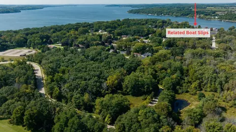 440 Evensong Way, Green Lake, WI 54941