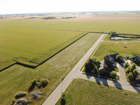 L61 Fairview Drive, Walworth, WI 53184