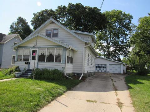 1122 8th St, Beloit, WI 53511 photo 1