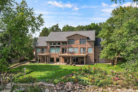 n2734 Summerville Park Road, Lodi, WI 53555