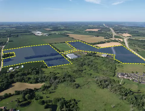 lot Apt 13 Commerce Pkwy, Fort Atkinson, WI 53538
