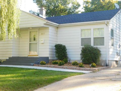 1637 Moore St, Beloit, WI 53511 photo 1