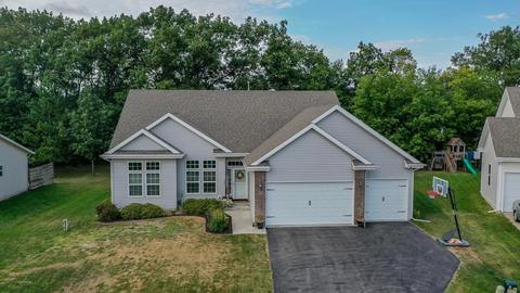1205 E Superior Dr, Edgerton, WI 53534 photo 1