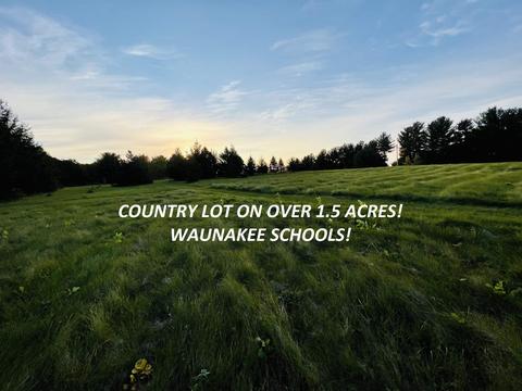 L1 Kopp Road, Waunakee, WI 53597
