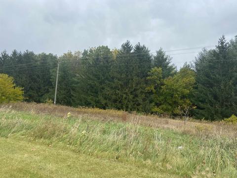 2 15 Ac County Rd N, Monroe, WI 53566