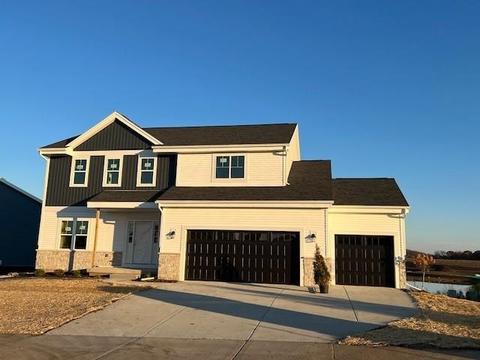 4105 Royal View Dr, Deforest, WI 53532 photo 1
