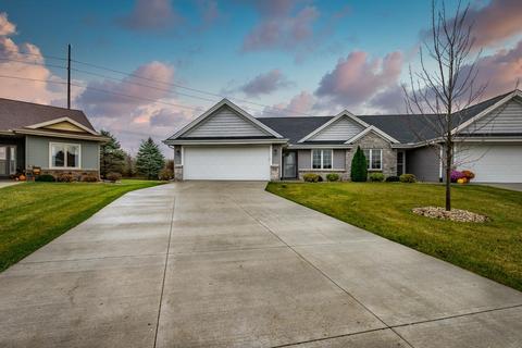 958 E Windfield Ct, Beloit, WI 53511 photo 1