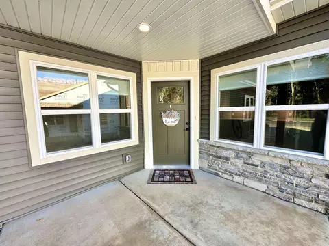 365 Isham St, Stoughton, WI 53589