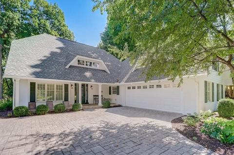 910 Mcbride Rd, Madison, WI 53704 photo 1