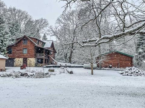 n8046 Whitetail Road, Burnett, WI 53922