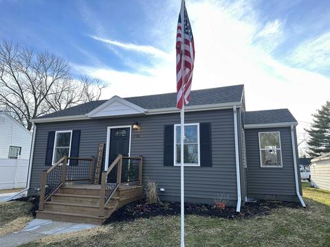 1786 Tremont Dr, Beloit, WI 53511 photo 1