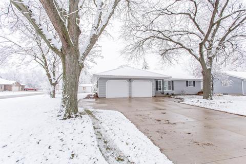 202 E 3rd Ave, Brodhead, WI 53520 photo 1