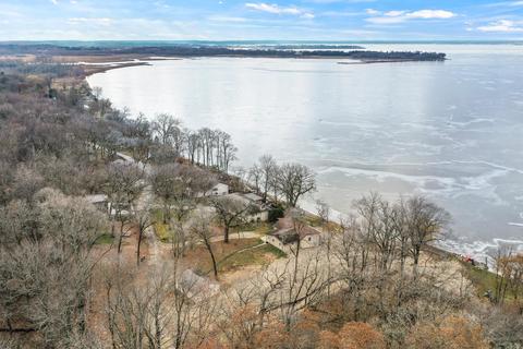 n527 Haight Road, Fort Atkinson, WI 53538