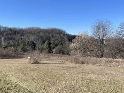 L981 Pine Tops E Dutch Hollow Road, La Valle, WI 53941