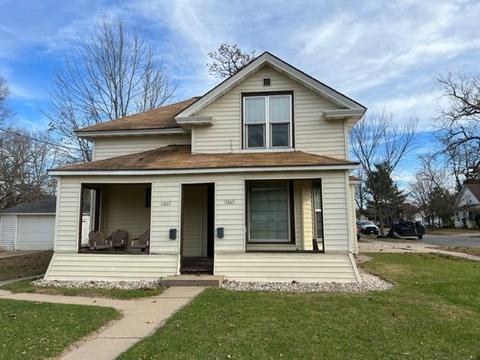 1825-1827 Division St, Stevens Point, WI 54481