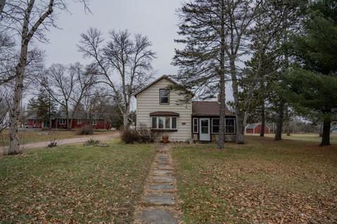 507 N Main St, Necedah, WI 54646