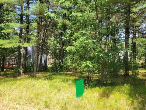 1682 S Aurora Ln, Nekoosa, WI 54457