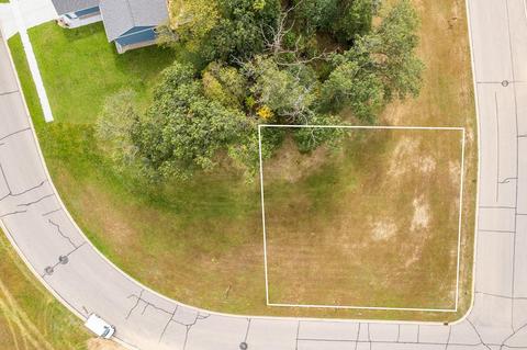 L17 Hay Creek Trail, Reedsburg, WI 53959