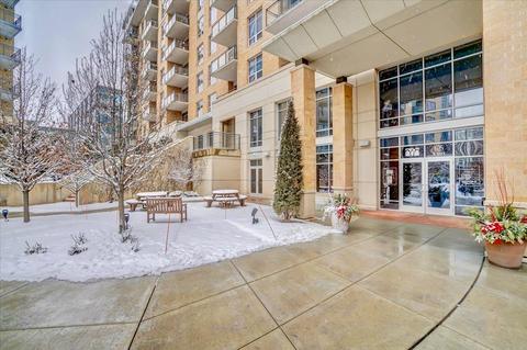 625 N Segoe Rd #808, Madison, WI 53705