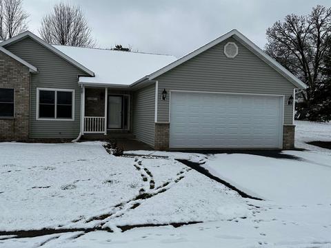 240 E John St, Poynette, WI 53955 photo 1