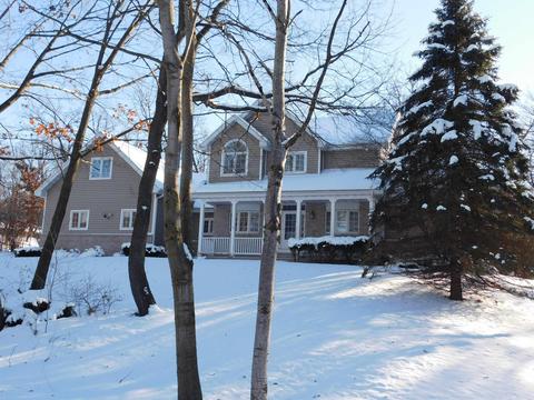 5437 N Cypress Dr, Milton, WI 53563 photo 1