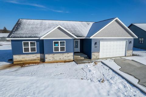 2055 Willow Run, Reedsburg, WI 53959