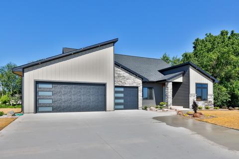2652 Woodside Dr, Beloit, WI 53511 photo 1