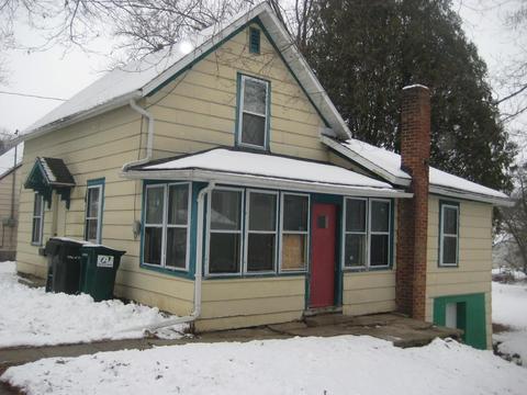 415 Kellogg St, Ripon, WI 54971 photo 1