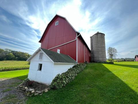 8289 County Road G, Verona, WI 53593