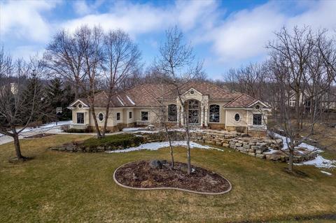 7534 Felton Dr, Verona, WI 53593